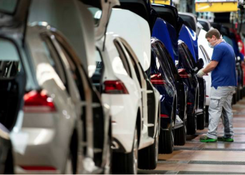 Price of food and cars from Europe will rise sharply if transition period ends without EU-UK trade deal