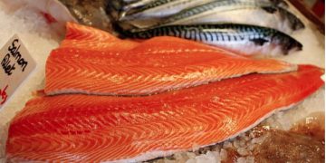 Supermarkets and restaurants across Beijing hurried to pull salmon from their shelves, and imports from Europe were halted.