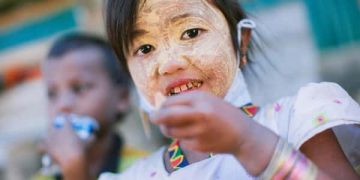 Child benefitting from school meal