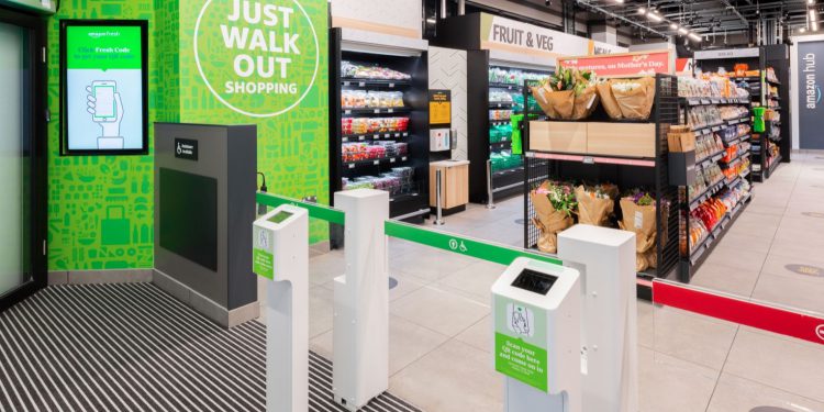 Amazon’s cashierless tech expands to London
