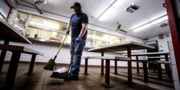 Time to end arbitrary firings in fast-food chains, elsewhere