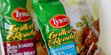 Inflation raises Tyson's prices
