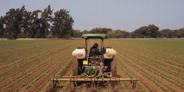 Poorest face food crisis amid fertiliser shortage