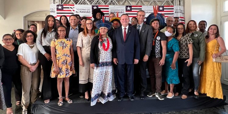 Signing ceremony of PAGES, in Brazil’s state with the highest poverty and food insecurity rates. Pic: IFAD/Tayna Abreu